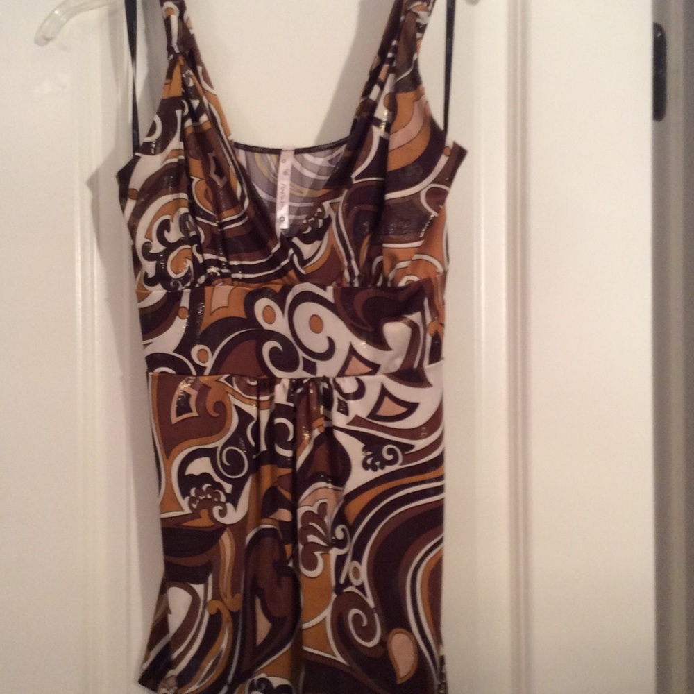Sleeveless top